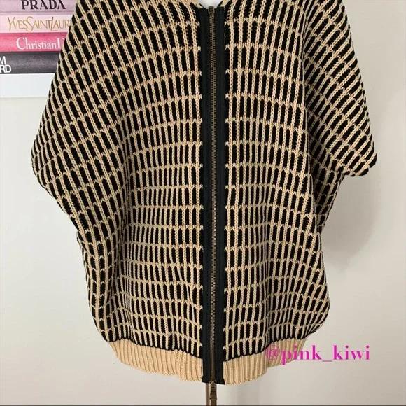 ⬇️REDUCED❗️ Free People Something Special Poncho Sweater - Picture 8 of 13